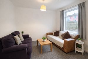 Photo 19- click for photo gallery